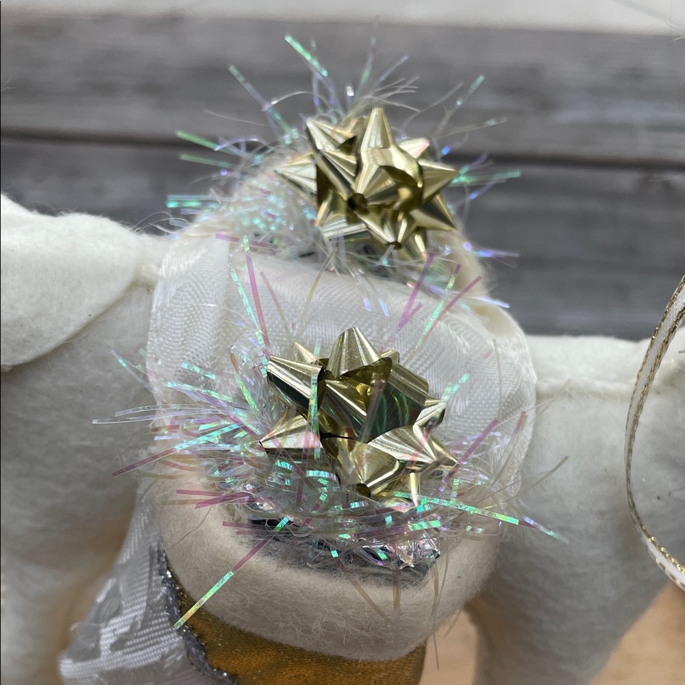 Annalee White Reindeer Figurine - Picture 4 of 9